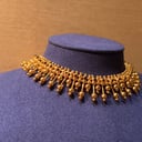black choker 