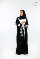 عباية كويتي لف باللون الأسود والأبيض