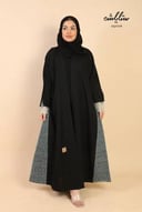 عباية كلاسيك لف دانتيل على الأكمام وتدخيلات على الجوانب