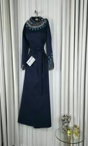 فستان مطرز