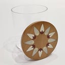 علبه ضيافه مقاس 11x11 بغطاء من خشب الجوز ومزين بالصدف صناعه يدويه 