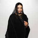 طرحه شيفون خشن بخطوط زري ناعمه (فضي)