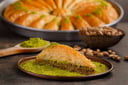 Pistachio Havuç Dilimi Baklava