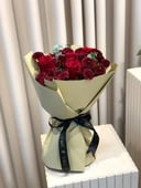 الباقة الحمراء