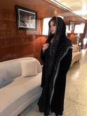 عباية ملكي لولو وكرستال وفصوص