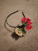 Golden Berry Festive Headband توكه ثمار الكريسماس الذهبية