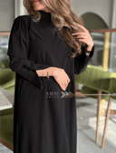 عباية بأزرار مخمل