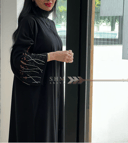عباية تطريز باللون العودي
