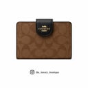 Medium Corner Zip Wallet In Signature