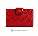 Medium Corner Zip Wallet In Signature glossy red
