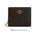 Snap Wallet In Signature Canvas