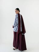 ذا هاف كب ، عنابي
