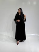 مخمل اسود مع أسواره جاكار بيج