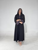 كتان مع أكمام ركامه بنفسجي