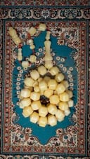 مسباح شبيهة الكهرمان 