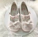 Shishi shoe