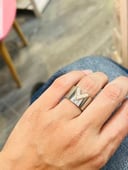Ring L*V