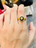 Vers*ce ring 