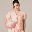 HÉRLEN Set in Peachy pink