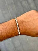Echo of Silver Bangle