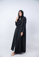 عباية كتان بتصميم عصري وراقي