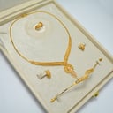 طقم كالزا ذهب 21