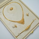 طقم كالزا ذهب 21