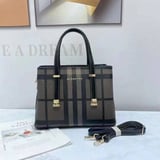 شنطة نسائية ماركة يريري - 6