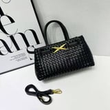 شنطة نسائية ماركة بولغري  - اسود