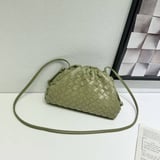شنطة نسائية ماركة بوتيغا - b07 - فيرووزي