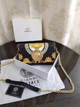 شنطة نسائية ماركة فرزاتشي  - 3