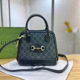 شنطة نسائية ماركة قوتشي  - 1