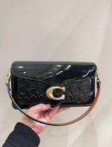 شنطه نسائيه ماركه كوتش -c33 - اسود موديل 2