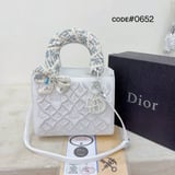 شنطة نسائية ماركة ديور - d50 - ابيض