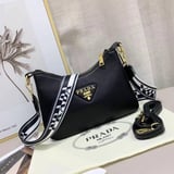 شنطة نسائية ماركة برادا - اسود