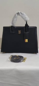 شنطة نسائية ماركة بربري - 2