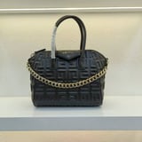 شنطة نسائية ماركة جيفنشي - اسود