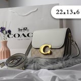 شنطة نسائية ماركة كوتش - ابيض