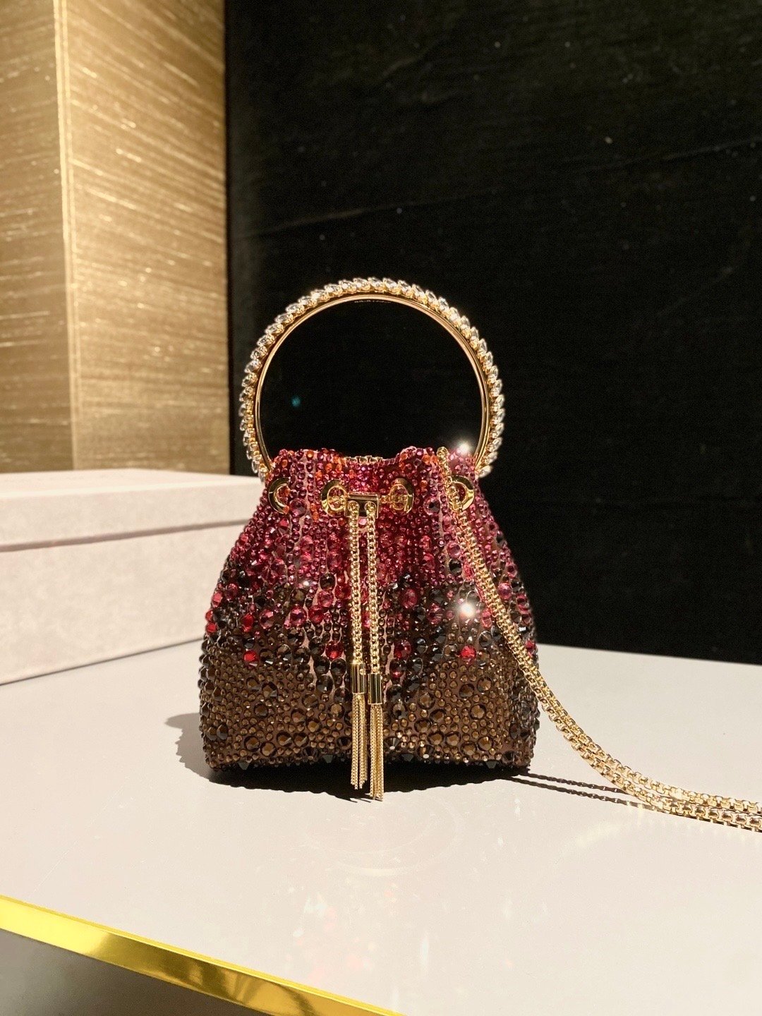 Embellished bag by جيمي شو - Image 2