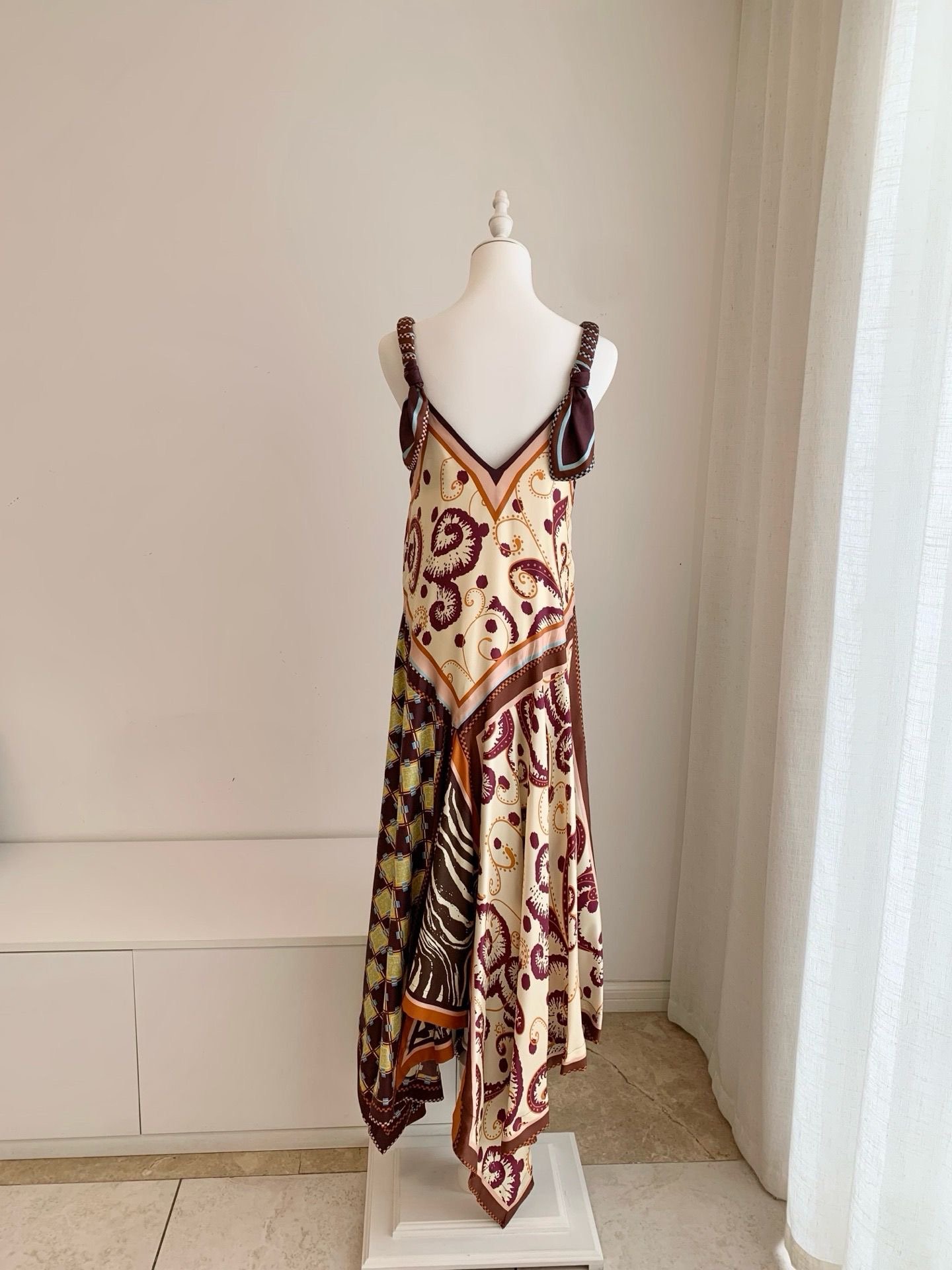 Summer dress Alemais - صورة 5