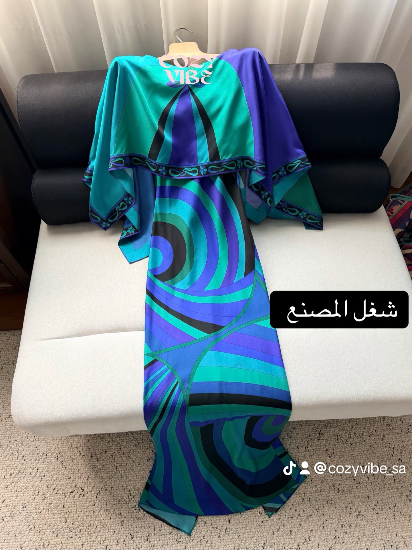 ايميليو بوتشي maxi dress with cape - Image 4