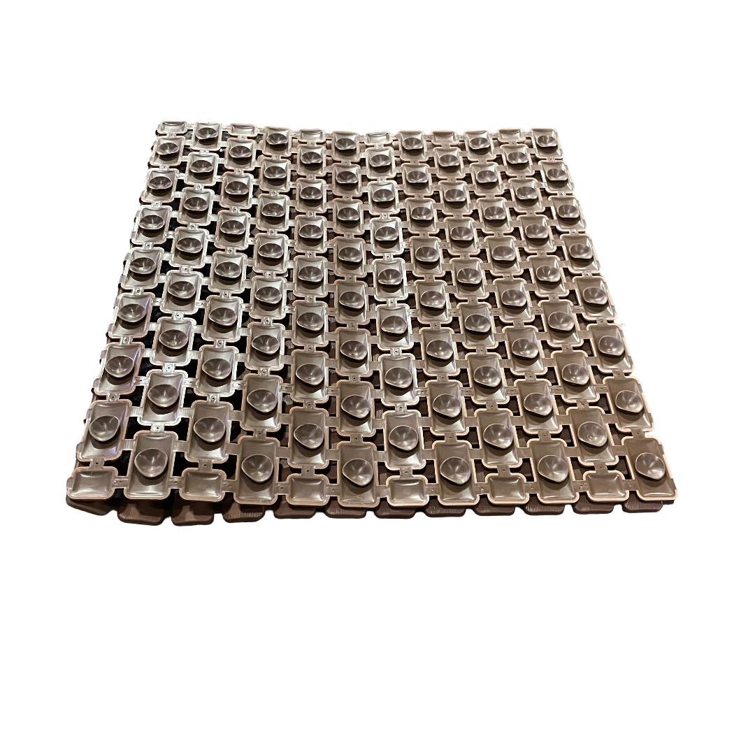 Non-Slip Rubber Bath Mat with Grid Design. - Image 2
