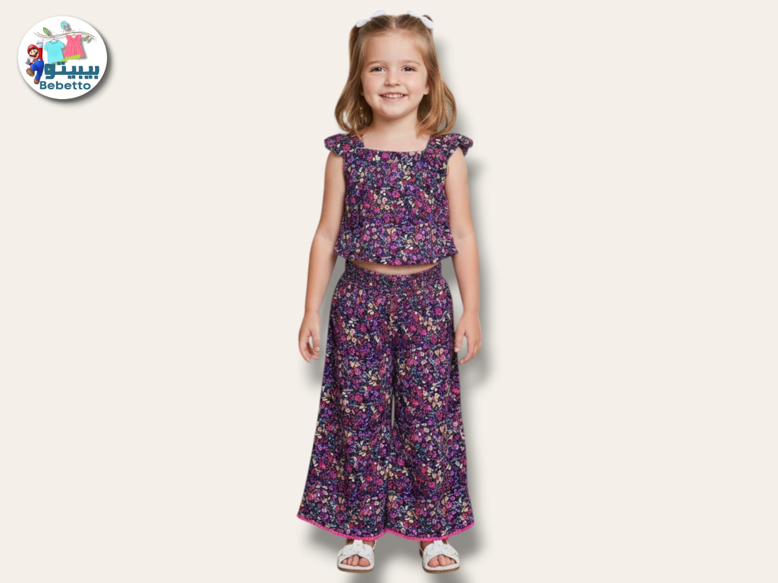 Girl wearing a floral top and matching wide-leg trousers 900F \ F1219399 - Image 1