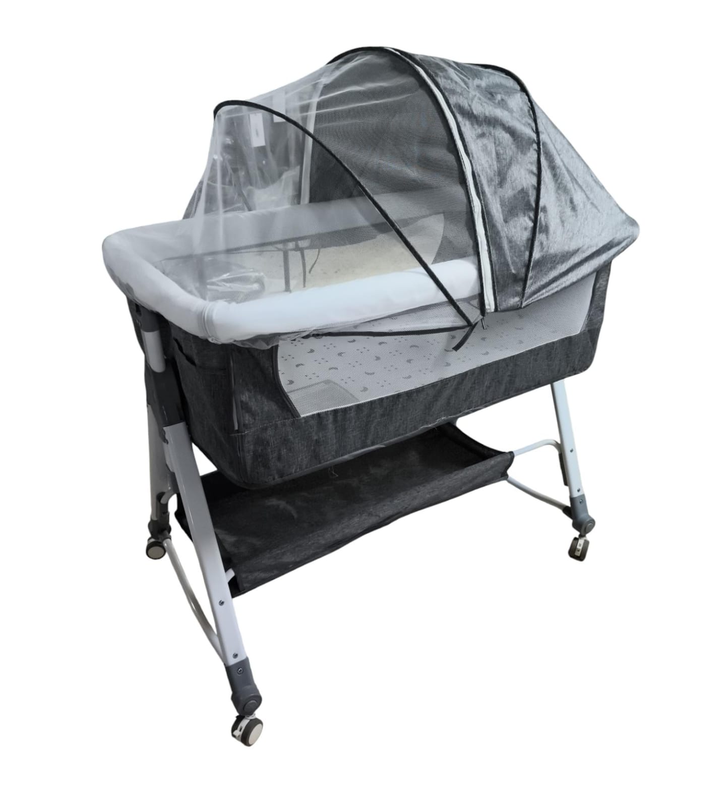 Premium Baby Crib Baby Cot Manual Swing With Adjustable Height Y16 \ G0118994 - Image 1