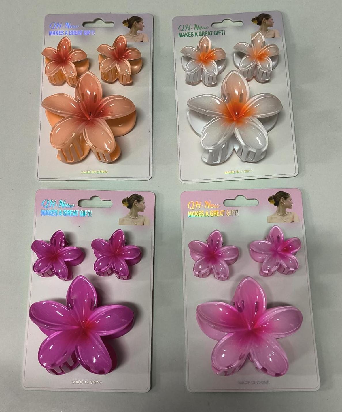 Hawaiian plumeria flower hair claw clips F28 \ G020482 - Image 1