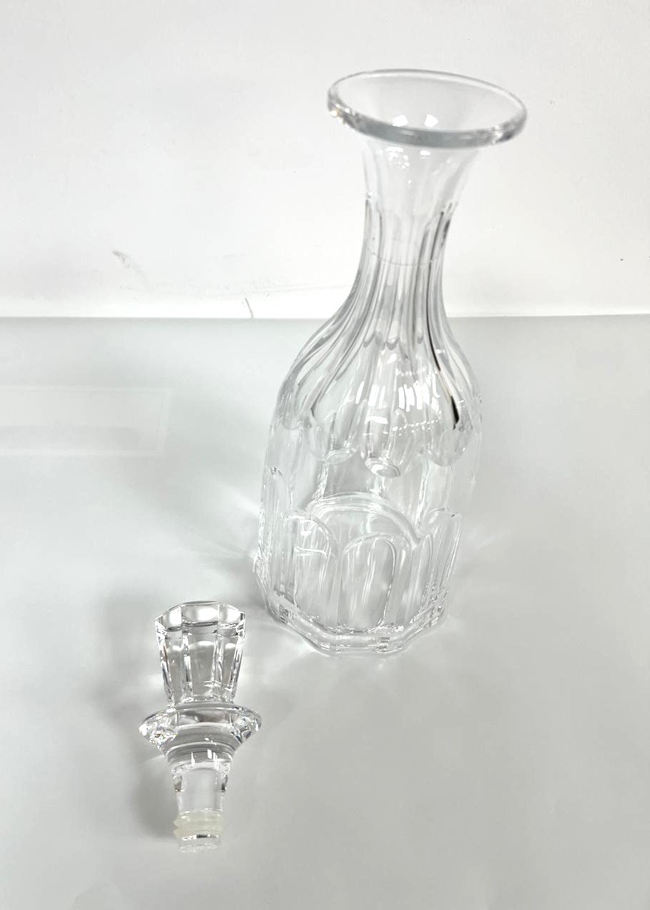Beautiful Aqua Bottle with Lid - Image 7
