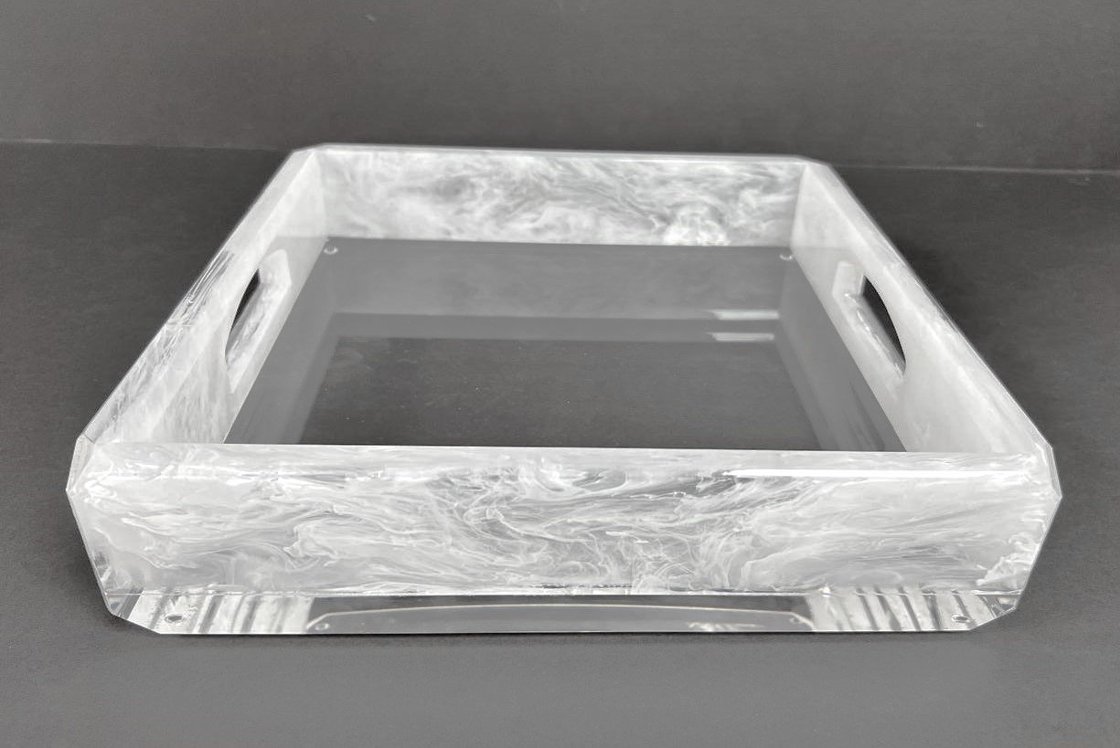 Square White Tray with handles - صورة 1