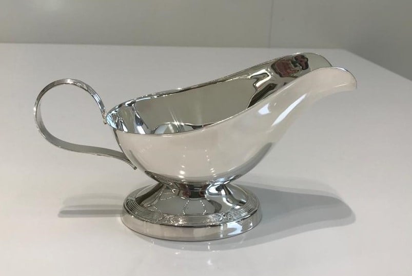 Gravy Boat with Base + Handle - Image 11