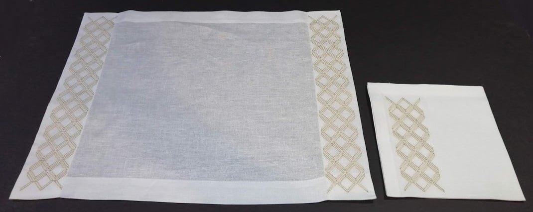 Frame 3D Design Placemats with Napkins Set For 12.Persons - صورة 3