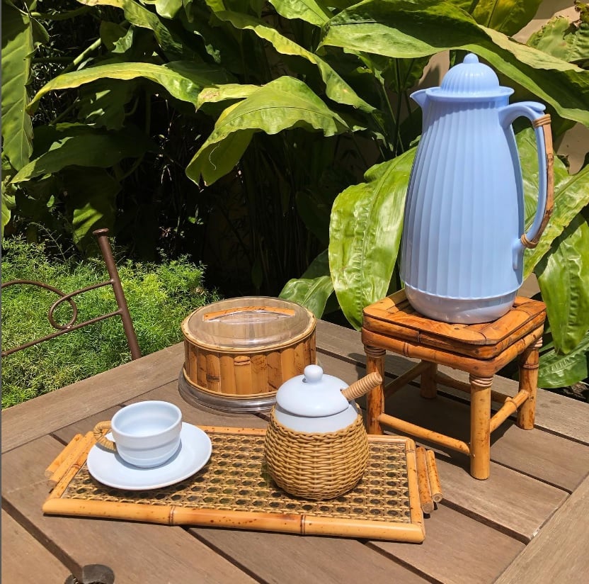 Medium Rectangular Bamboo Tray with Natural Straw & Glass Bottom - Image 3